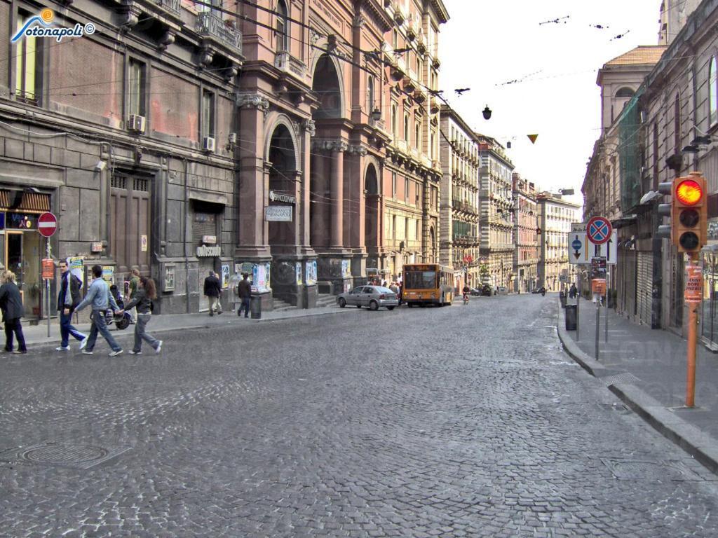 Maison Dante Neapol Zewnętrze zdjęcie