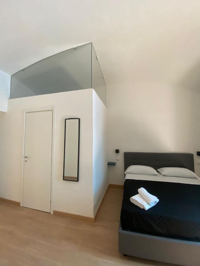 Maison Dante Neapol Zewnętrze zdjęcie